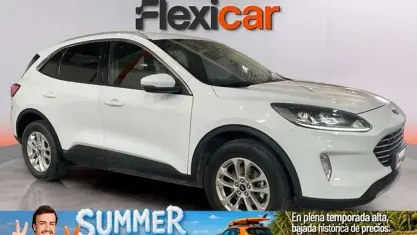 Usado Ford Kuga Titanium 150 CV (110 kW) 2023 Blanco SUV