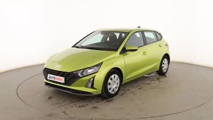 Usado Hyundai i20 GO! 85 CV (62 kW) 2024 Verde Utilitario