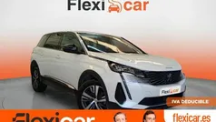 Blanco Usado 2022 Peugeot 5008 Allure Monovolumen | 18.490 € (Precio justo)