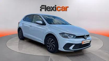 Usado VW Polo Life 95 CV (69 kW) 2023 Blanco Utilitario