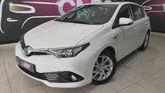 Blanco Usado 2018 Toyota Auris Hybrid Active Utilitario | 14.990 € (Precio justo)