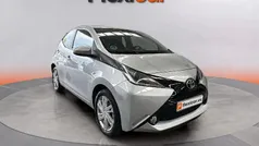 Gris Usado 2016 Toyota Aygo X-play Utilitario | 8390 € (Precio justo)
