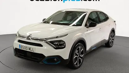 Blanco Usado 2023 Citroën C4 X Feel SUV | 19.537 € (Precio justo)