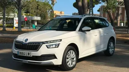 Usado Skoda Kamiq Ambition 110 CV (80 kW) 2022 SUV