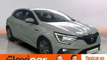 Begagnad Renault Mégane LIMITED 140 HK (102 kW) 2020 Vit Halvkombi