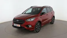 Rojo Usado 2019 Ford Kuga ST-Line SUV | 16.899 € (Precio justo)