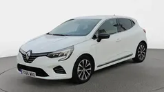 Blanco Usado 2022 Renault Clio V Techno Utilitario | 17.182 € (Precio justo)