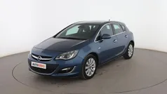 Usado 2013 Opel Astra Excellence Utilitario | 8199 € (Precio justo)