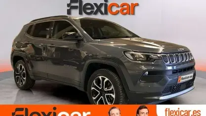 Usado Jeep Compass Limited 190 CV (139 kW) 2023 Gris SUV