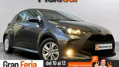 Gris Usado 2024 Toyota Yaris Edition Berlina | 18.990 € (Precio justo)