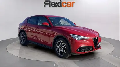Usado Alfa Romeo Stelvio Sprint 162 CV (119 kW) 2022 Rojo SUV