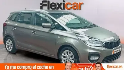Usado Kia Carens 136 CV (100 kW) 2018 Gris Monovolumen