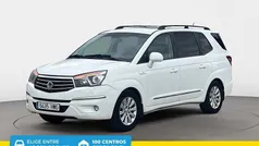Blanco Usado 2014 Ssangyong (KGM) Rodius Limited Monovolumen | 11.790 € (Precio justo)