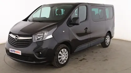 Usado Opel Vivaro 125 CV (91 kW) 2018 Negro Monovolumen