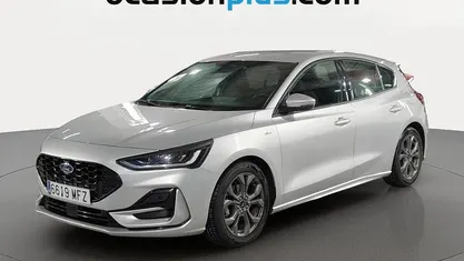 Usado Ford Focus ST-Line 125 CV (91 kW) 2023 Gris plata Utilitario