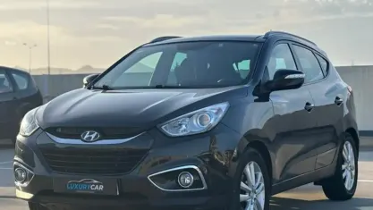 Usado Hyundai Tucson Style 140 CV (102 kW) 2010 Negro SUV