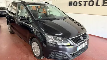 Begagnad Seat Alhambra Style 140 HK (102 kW) 2011 Svart Minibuss
