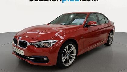 Używany BMW 320 184 KM (135 kW) 2019 Czerwony Sedan/Limuzyna