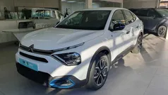 Blanco Nuevo 2024 Citroën e-C4 Feel Berlina | 27.950 € (Precio justo)