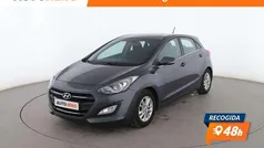 Gris Usado 2015 Hyundai i30 Berlina | 11.499 € (Precio justo)