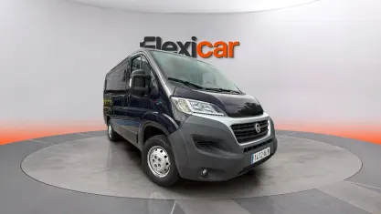 Usado Fiat Ducato 150 CV (110 kW) 2018 Azul Van