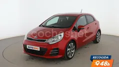 Rojo Usado 2016 Kia Rio Berlina | 9799 € (Precio justo)