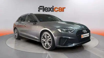 Usado Audi A4 Premium 163 CV (119 kW) 2021 Gris Familiar