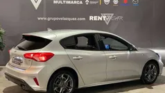 Plateado Usado 2022 Ford Focus ST-Line Familiar | 19.990 € (Precio justo)
