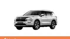 Usado 2025 Mitsubishi Outlander P-HEV Motion SUV | 48.900 € (Precio justo)