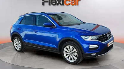Usado VW T-Roc Advance 150 CV (110 kW) 2021 Azul SUV