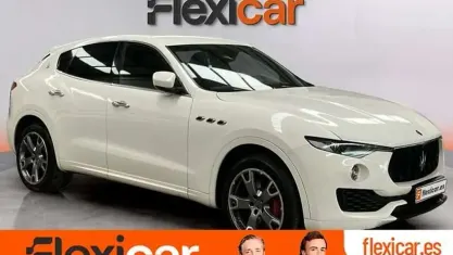 Usado Maserati Levante 275 CV (202 kW) 2017 Blanco SUV