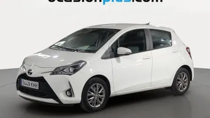 Usado Toyota Yaris Active 111 HP (81 kW) 2018 Branco Citadino