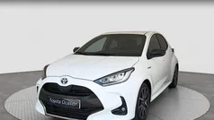 Usado 2021 Toyota Yaris Hybrid Style Berlina | 19.800 € (Precio justo)