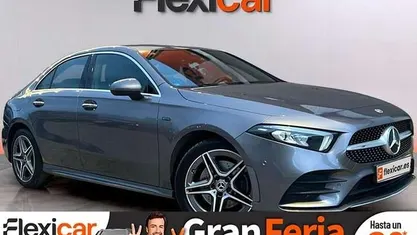 Usado Mercedes A250 218 CV (160 kW) 2021 Berlina