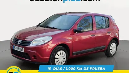 Usado Dacia Sandero Ambiance 75 CV (55 kW) 2012 Utilitario