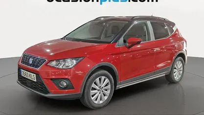 Begagnad Seat Arona Ecomotive 95 HK (69 kW) 2018 Röd SUV