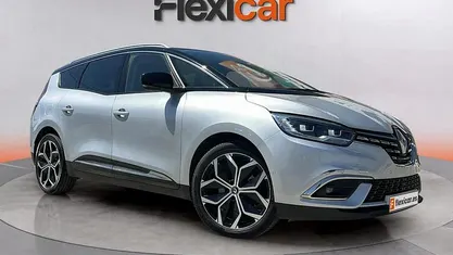 Usado Renault Grand Scénic IV Zen 140 CV (102 kW) 2021 Blanco Monovolumen