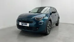 Verde Nuevo 2025 Fiat 600 La Prima SUV | 30.990 € (Precio justo)