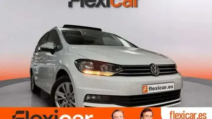 Usado VW Touran Advance 116 CV (85 kW) 2020 Blanco Monovolumen