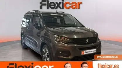 Usado Peugeot Rifter Allure 101 CV (74 kW) 2023 Gris Monovolumen