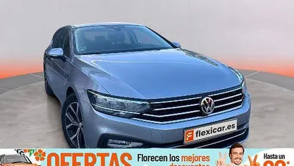 Usado VW Passat Executive 150 CV (110 kW) 2020 Gris Berlina