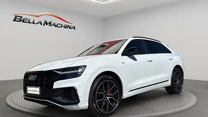 Usado Audi Q8 S-line plus 340 CV (250 kW) 2022 Blanco SUV