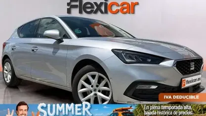 Usado Seat Leon Style 131 CV (96 kW) 2023 Gris Utilitario
