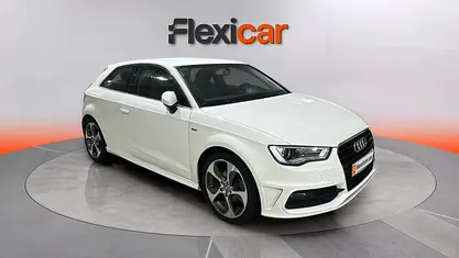 Usado Audi A3 Ambition 125 CV (91 kW) 2015 Blanco Berlina
