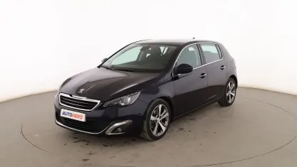Usado Peugeot 308 Allure 130 CV (95 kW) 2015 Negro Berlina