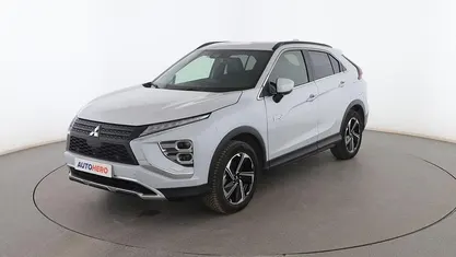 Blanco Usado 2022 Mitsubishi Eclipse Cross SUV | 18.299 € (Precio justo)
