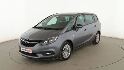 Usado Opel Zafira Tourer Selective 136 CV (100 kW) 2019 Gris Monovolumen