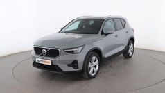 Gris Usado 2023 Volvo XC40 Core SUV | 30.499 € (Precio justo)