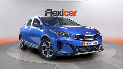 Begagnad Kia XCeed 120 HK (88 kW) 2024 Blå SUV