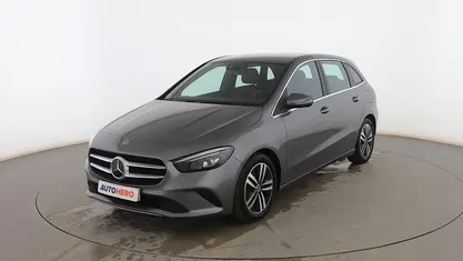 Usado Mercedes B180 Progressive 136 CV (100 kW) 2020 Gris Monovolumen